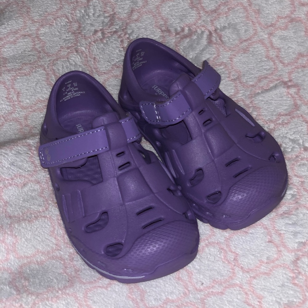 Toddler girl water shoes